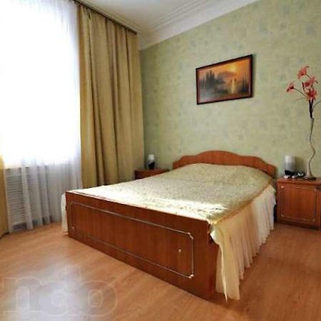 Apartments On Bolshaya Morskaya 65 니콜라예프 외부 사진